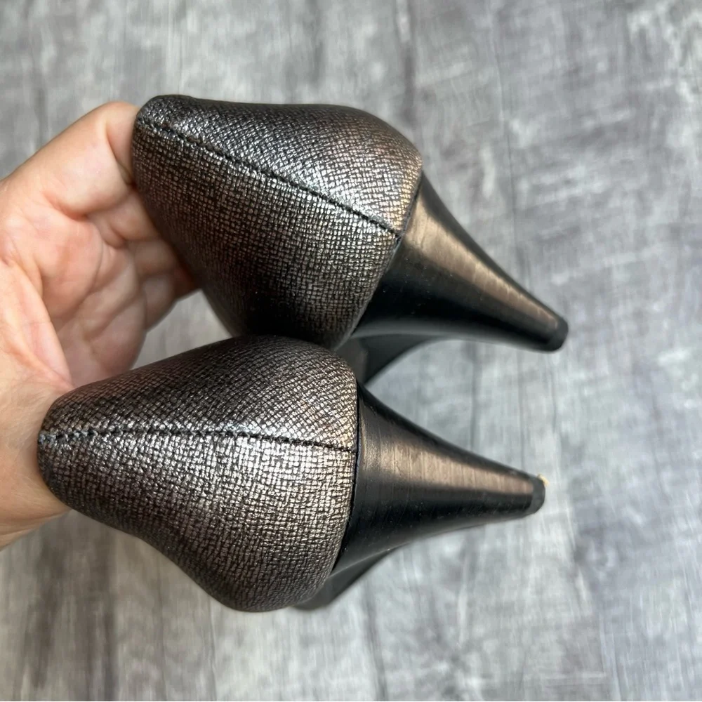 Calvin Klein Yana Wedges Pointy Shoes Size 8.5